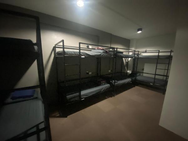Wakaka Hostel : photo 1 de la chambre lit superposé dans dortoir pour femmes