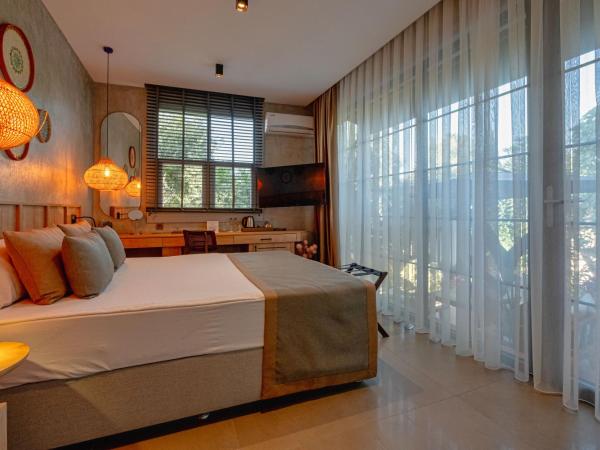 Route Hotel Kaleici - Adult Only (12+) : photo 6 de la chambre suite avec terrasse