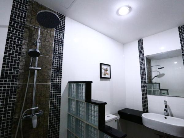 The Pattaya Sports Hub : photo 3 de la chambre chambre double deluxe avec balcon