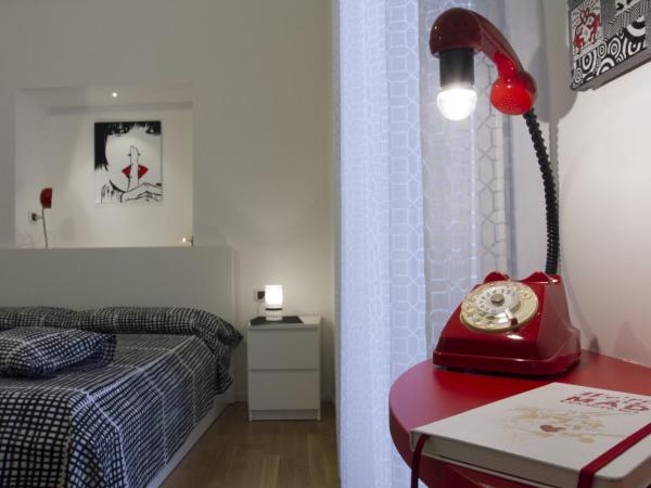 MAD Bed & Breakfast : photo 9 de la chambre chambre double avec lit d'appoint