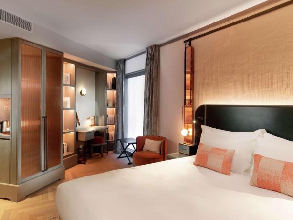 Hart Shoreditch Hotel London, Curio Collection by Hilton : photo 4 de la chambre chambre lit king-size deluxe