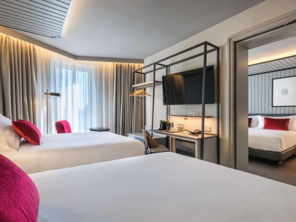Canopy by Hilton Madrid Castellana : photo 2 de la chambre chambre familiale communicante - vue sur ville