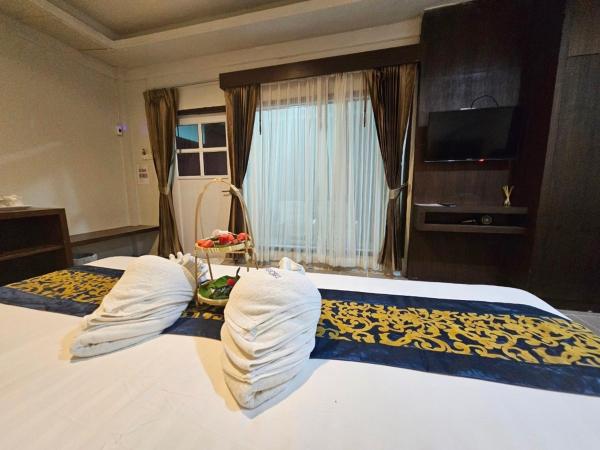 Lanta Nice Beach Resort - SHA Extra Plus : photo 5 de la chambre chambre double de luxe avec accès à la plage