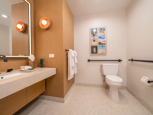 Hilton San Diego Gaslamp Quarter : photo 5 de la chambre deluxe - 1 king accessible tub