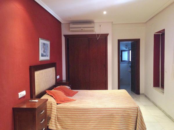 Hostal Maestre : photo 1 de la chambre chambre triple