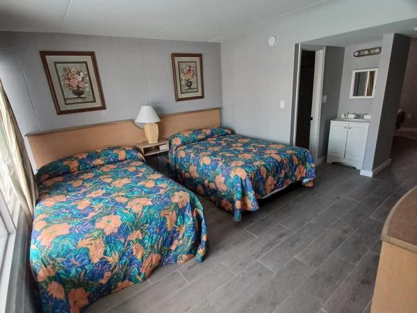 Palmsbythebeach : photo 7 de la chambre chambre triple confort avec douche