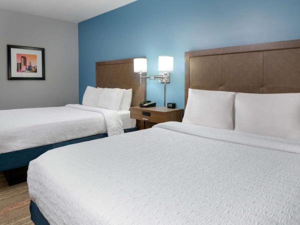 Hampton Inn Charlotte Uptown : photo 1 de la chambre chambre 2 lits queen-size - non-fumeurs