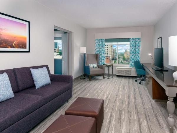 Hilton Garden Inn Charlotte Uptown : photo 1 de la chambre suite 1 chambre lit king-size