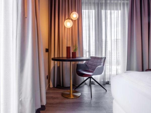 Hilton Garden Inn Mannheim : photo 3 de la chambre chambre lit king-size