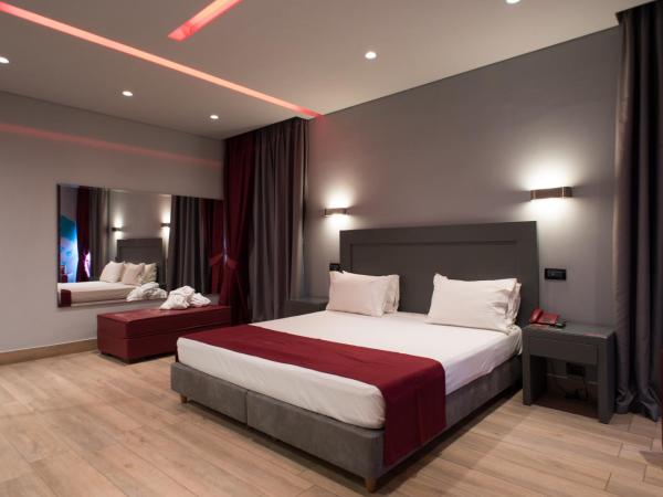 Pines Hotel : photo 8 de la chambre suite - vue sur ville