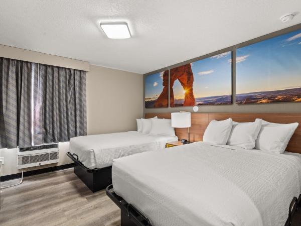 Days-Inn by Wyndham Albuquerque I-25 : photo 2 de la chambre chambre double avec 2 lits doubles - non-fumeurs