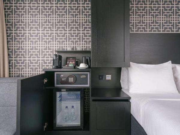 DoubleTree by Hilton Amsterdam - NDSM Wharf : photo 6 de la chambre chambre supérieure lit queen-size