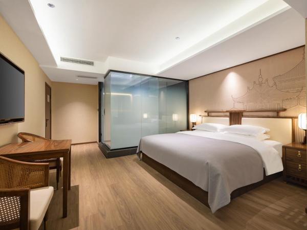 Honglu Garden Hotel Xi'an Bell and Drum Tower Huimin Street Store : photo 3 de la chambre yuechang'an · theme movie viewing parent child room