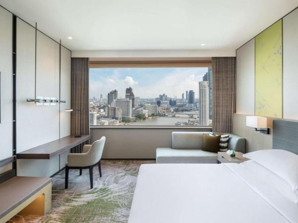 Millennium Hilton Bangkok : photo 1 de la chambre chambre lit king-size premium