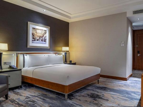 Hilton Istanbul Bomonti : photo 3 de la chambre chambre lit king-size deluxe - vue sur mer