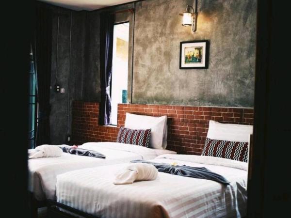 Grandfather Khaolak Resort : photo 2 de la chambre chambre lit king-size standard