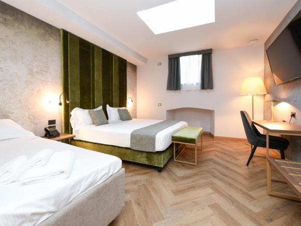 Palazzo Santo Spirito : photo 9 de la chambre chambre triple classique