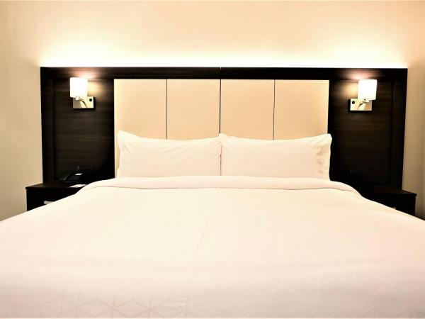 Holiday Inn Express Rosario, an IHG Hotel : photo 5 de la chambre chambre double standard avec 2 lits doubles