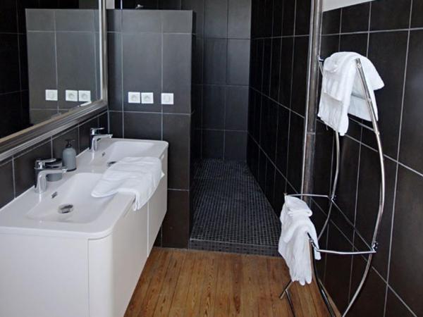 La Salamandre : photo 6 de la chambre suite junior - vue sur jardin