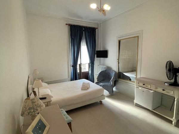 Authentic by Balladins, Hôtel Le Carré d'Aix : photo 6 de la chambre chambre double confort