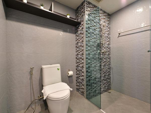 Raweewan Residence hotel : photo 5 de la chambre studio lit king-size