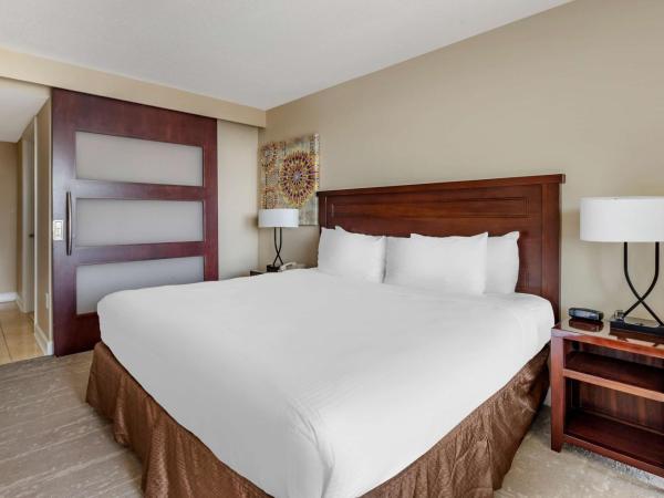 Hilton Vacation Club Ocean Beach Club Virginia Beach : photo 2 de la chambre hébergement lit king-size 3 chambres - pas côté océan