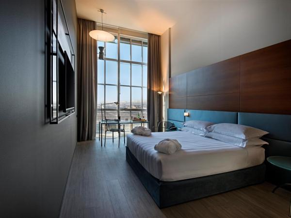 DoubleTree by Hilton Turin Lingotto : photo 5 de la chambre chambre lit king-size deluxe