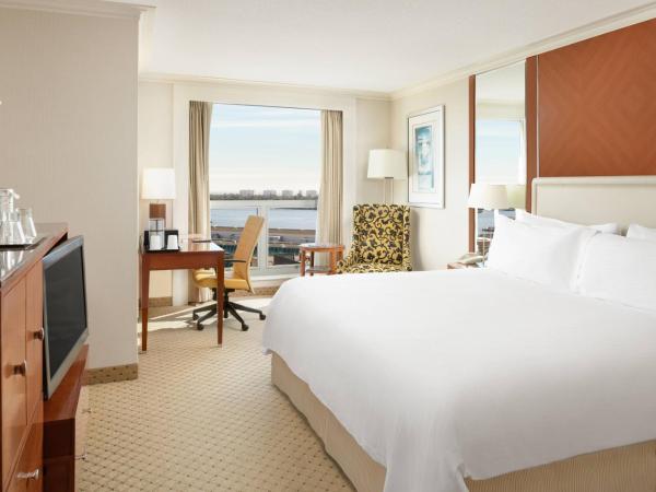 San Diego Marriott Gaslamp Quarter : photo 6 de la chambre chambre avec 1 lit king-size - vue sur eau