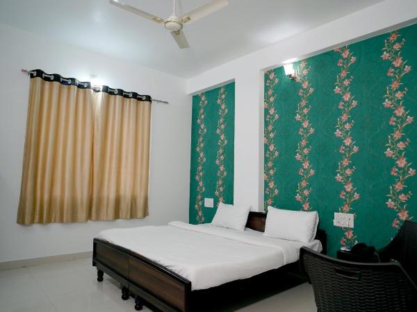 Hotel Badam Palace : photo 2 de la chambre chambre double supérieure