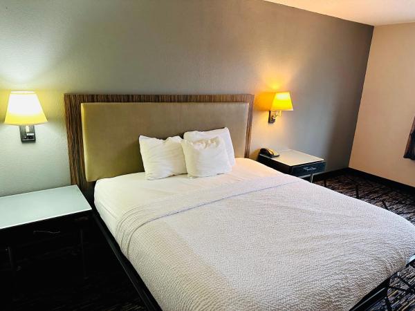 BlissPoint Inn Northwest Indianapolis : photo 6 de la chambre chambre lit king-size - non-fumeurs