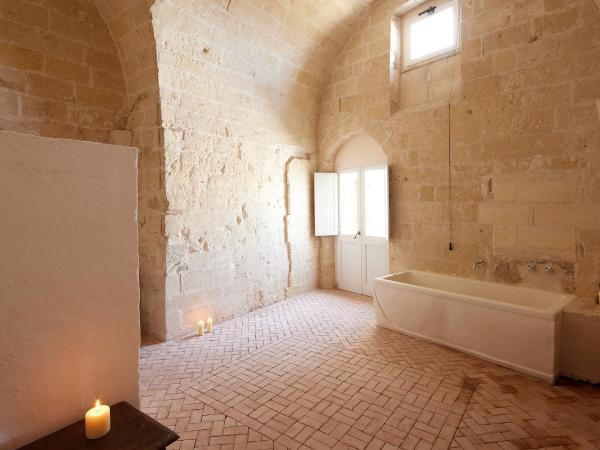 Sextantio Le Grotte Della Civita : photo 10 de la chambre chambre triple – vue sur montagne