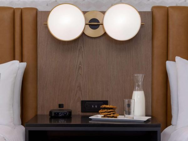 DoubleTree by Hilton Las Vegas East Flamingo : photo 4 de la chambre chambre avec 2 grands lits queen-size