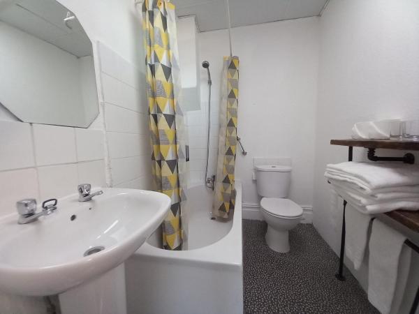 Vinnie's Family Hotel : photo 7 de la chambre chambre familiale - vue sur mer