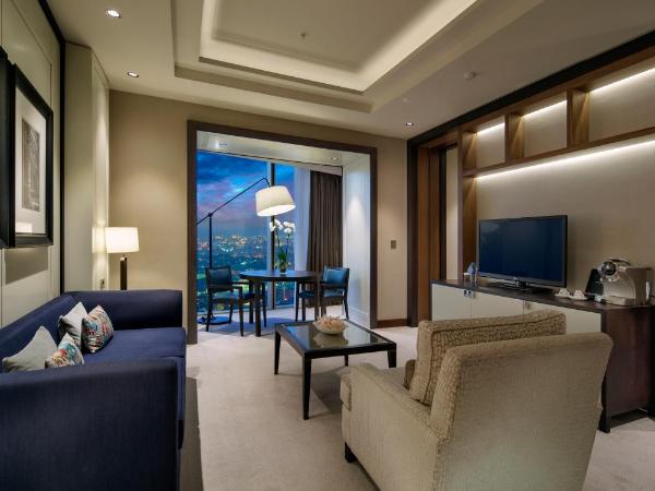 Hilton Istanbul Bomonti : photo 1 de la chambre suite lit king-size taksim avec accès au salon exécutif