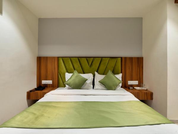 HOTEL ROYAL 21 : photo 9 de la chambre chambre double deluxe