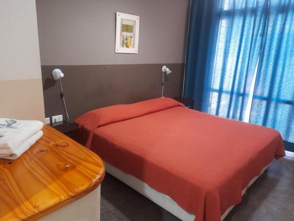 Eco Plaza Hotel : photo 4 de la chambre chambre quadruple