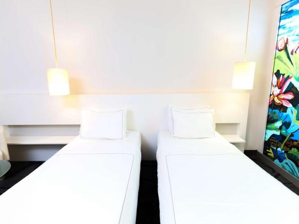 art'otel cologne, Powered by Radisson Hotels : photo 1 de la chambre chambre lits jumeaux art