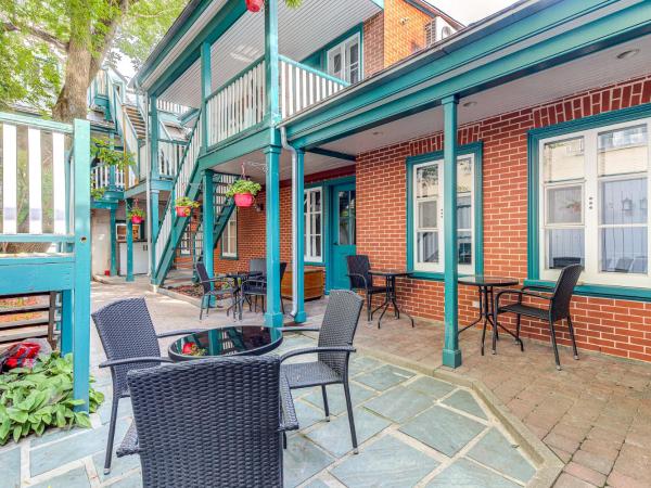 Beautiful Vieux 2 Bedroom Apt : photo 10 de la chambre appartement