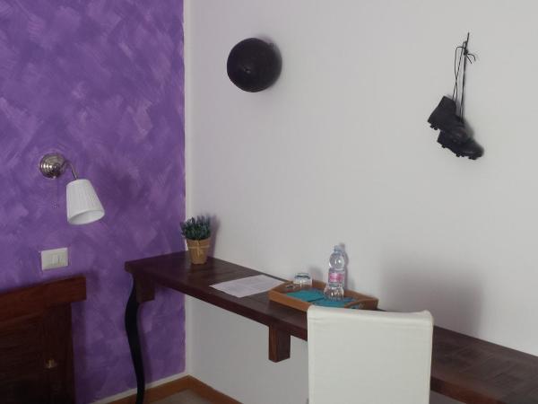 Luci A San Siro : photo 5 de la chambre chambre double avec salle de bains privative