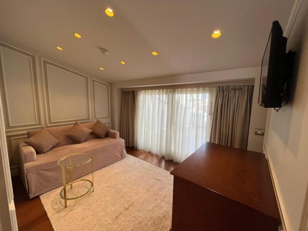 Arcade Hotel Istanbul : photo 3 de la chambre chambre lit king-size avec balcon