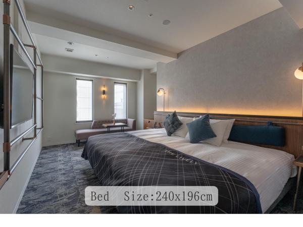 The Lively Osaka Honmachi : photo 2 de la chambre chambre lit king-size supérieure