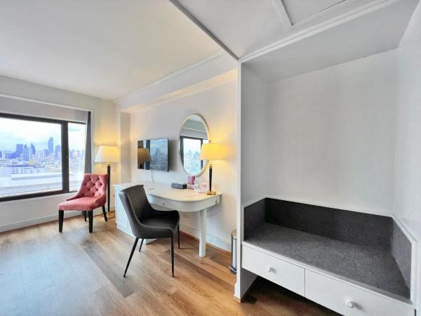 Grand China Bangkok : photo 5 de la chambre hébergement lits jumeaux supérieur - vue sur rivière