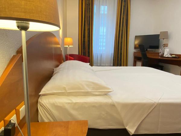 Hotel Admiral : photo 1 de la chambre chambre lits jumeaux standard