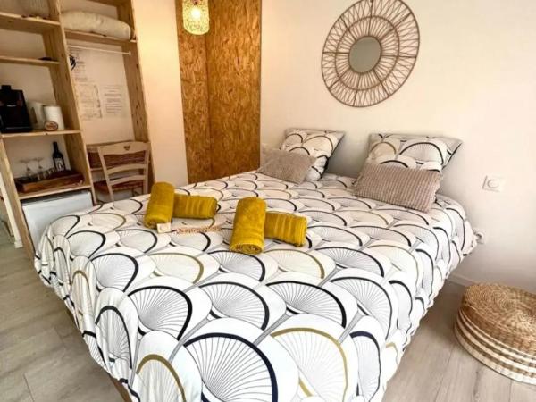 L'Entre-Nous Carcassonne : photo 2 de la chambre chambre double deluxe