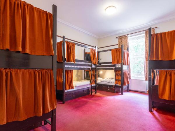 Palmers Lodge Swiss Cottage : photo 4 de la chambre lit dans dortoir pour femmes de 8 lits