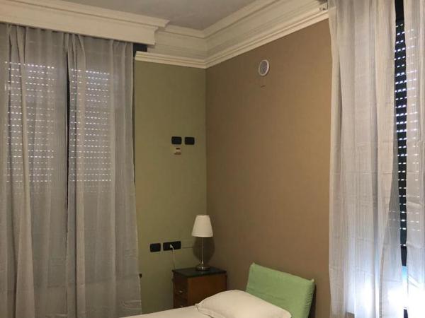 Villa Camilla Milano : photo 2 de la chambre chambre lits jumeaux Économique