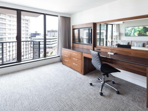 DoubleTree by Hilton Hotel & Suites Victoria : photo 5 de la chambre suite familiale