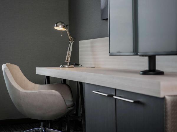 Hilton Garden Inn Winnipeg South : photo 2 de la chambre chambre deluxe avec 2 lits queen-size