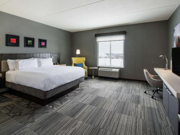 Hilton Garden Inn Winnipeg South : photo 1 de la chambre king room with roll-in shower - mobility and hearing accessible