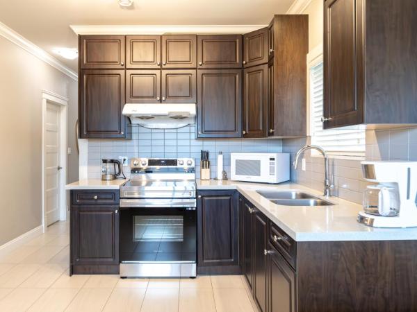 Rare Find Exquisitely New Quiet & Safe Skytrain Home : photo 2 de la chambre suite 2 chambres